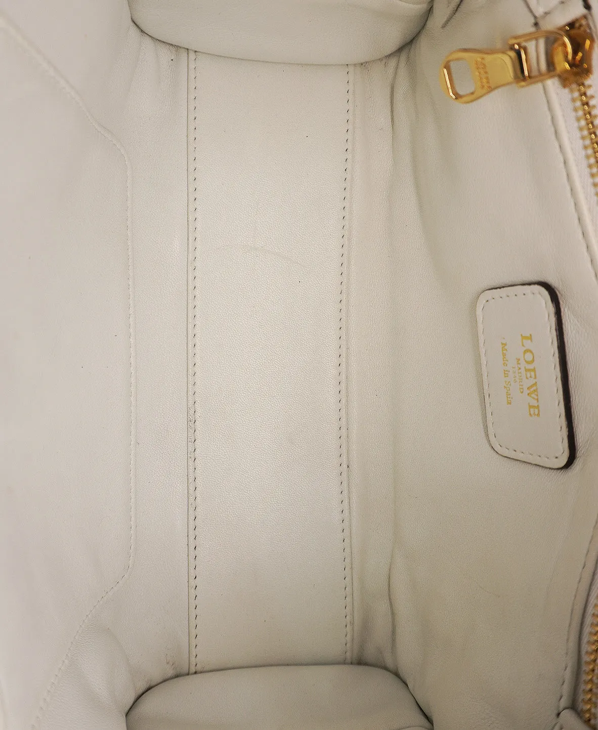 Amazona 23 Calfskin White