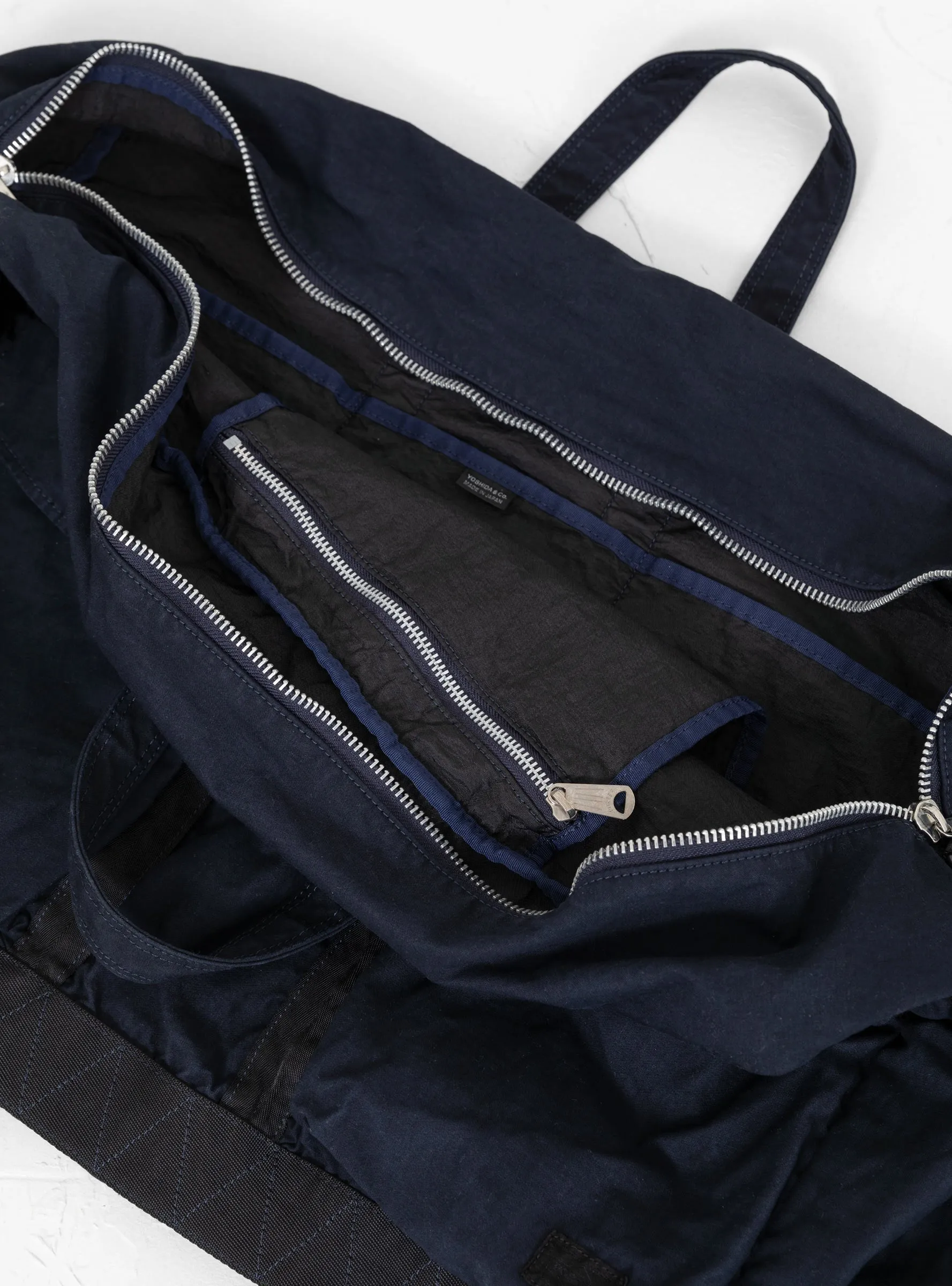 Crag 2Way Boston Bag (L) Navy