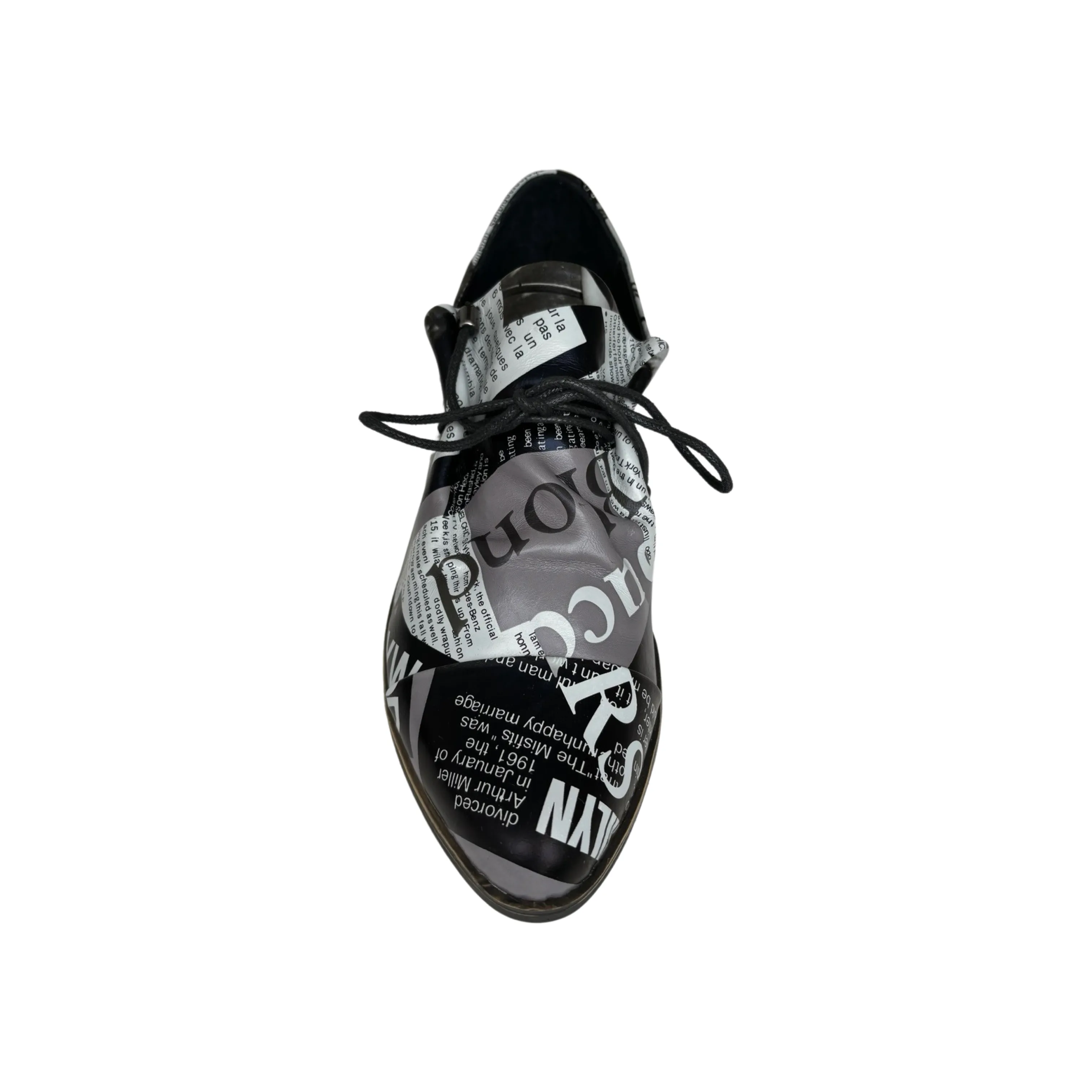 Kotty News Print Leather Flat