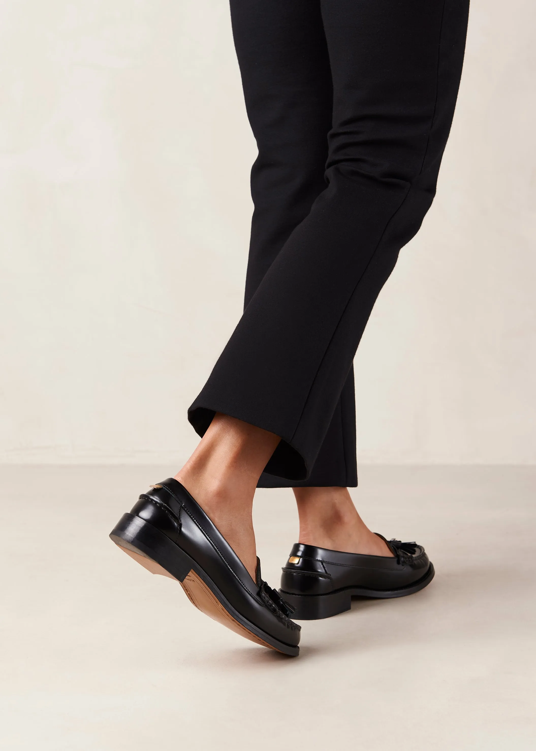 Terrane Black Leather Loafers