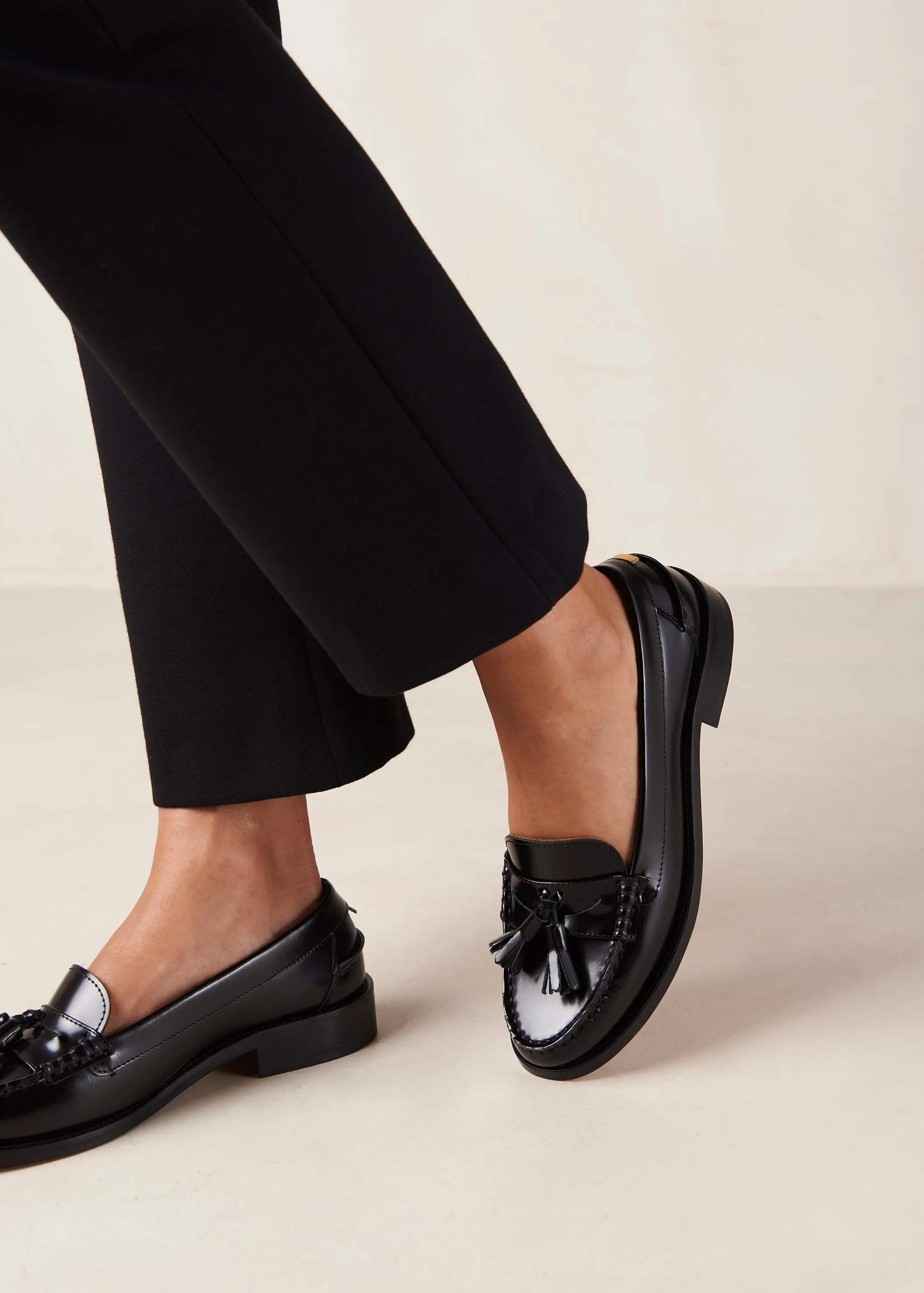 Terrane Black Leather Loafers